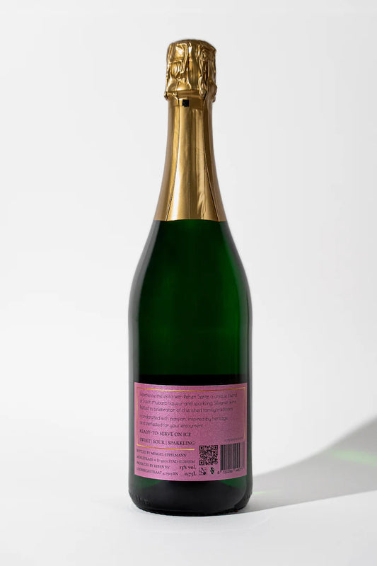 Reben Rhubarb Spritz